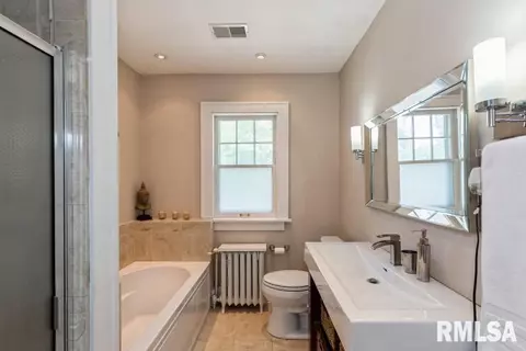 1521 27th St, Moline, IL 61265 photo 13