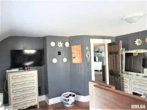 601 E 7th St, Tipton, IA 52772 photo 22