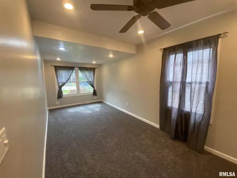 1845 30th St, Moline, IL 61265 photo 26
