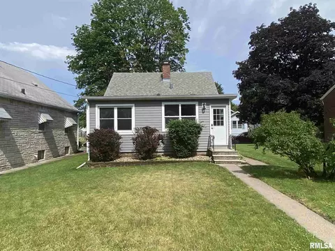 1845 30th St, Moline, IL 61265 photo 5