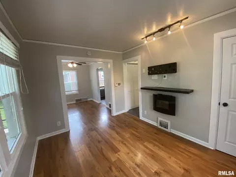 1845 30th St, Moline, IL 61265 photo 23