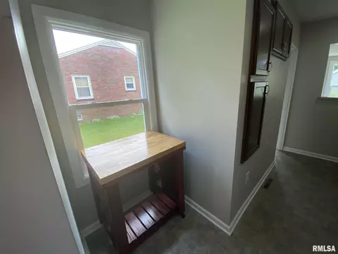 1845 30th St, Moline, IL 61265 photo 18