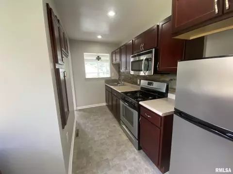 1845 30th St, Moline, IL 61265 photo 14