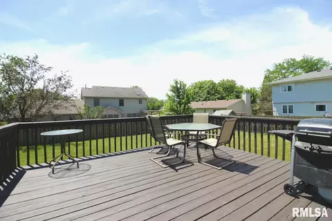 617 Brookview Dr, Eldridge, IA 52748 photo 37