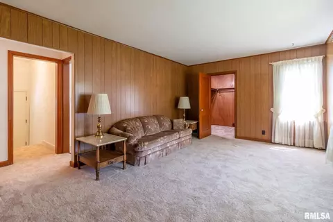 2639 40th Ave, Moline, IL 61265 photo 11