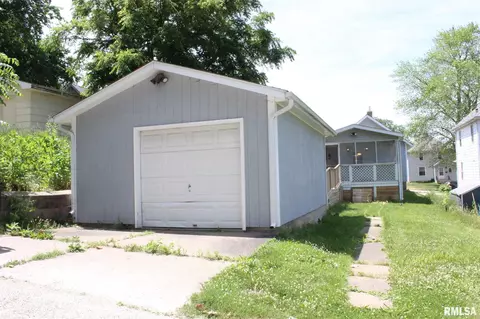 143 6th St, Silvis, IL 61282 photo 13