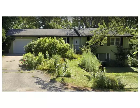 1411 10th St, Silvis, IL 61282 photo 1