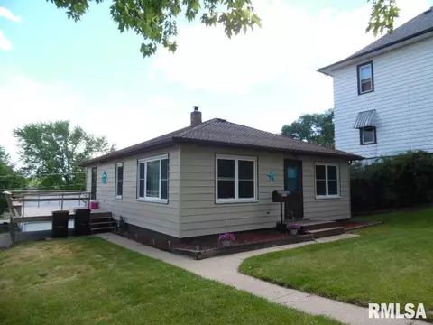 1226 11th Ave, Fulton, IL 61252 photo 1
