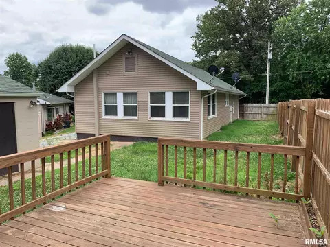 506 Buchanan, Orient, IL 62874 photo 3