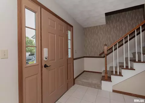 3619 73rd St, Moline, IL 61265 photo 3