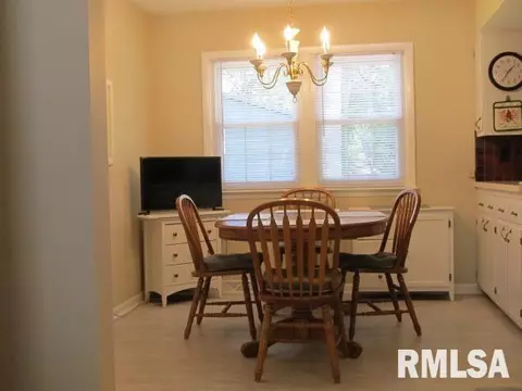 3406 51st St, Moline, IL 61265 photo 15