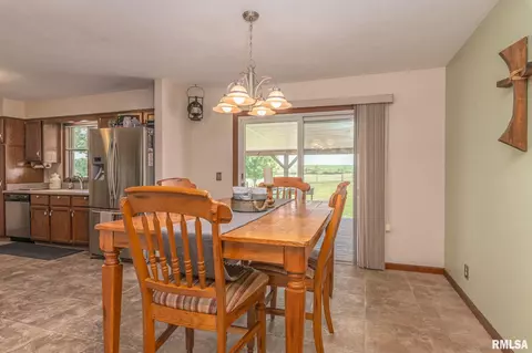2931 130th Ave, Viola, IL 61486 photo 11