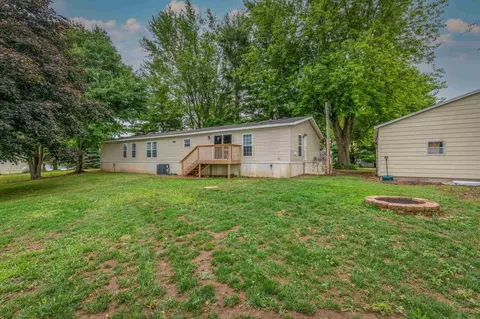 22901 245th St, Eldridge, IA 52748 photo 20