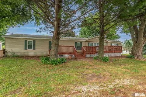 22901 245th St, Eldridge, IA 52748 photo 1
