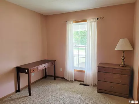 505 Hamilton St, Atkinson, IL 61235 photo 13