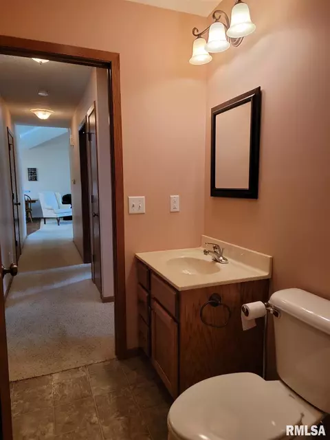 505 Hamilton St, Atkinson, IL 61235 photo 17