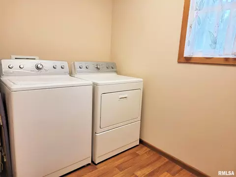 505 Hamilton St, Atkinson, IL 61235 photo 25