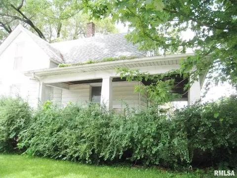 1857 3rd St, Moline, IL 61265 photo 2