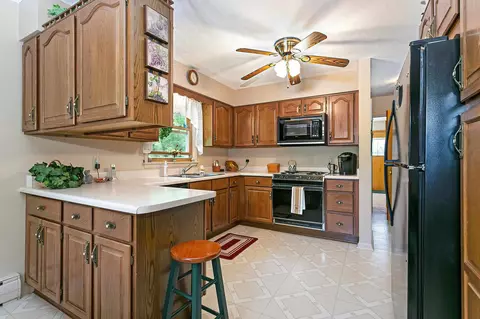 1107 33rd Ave, Moline, IL 61265 photo 9