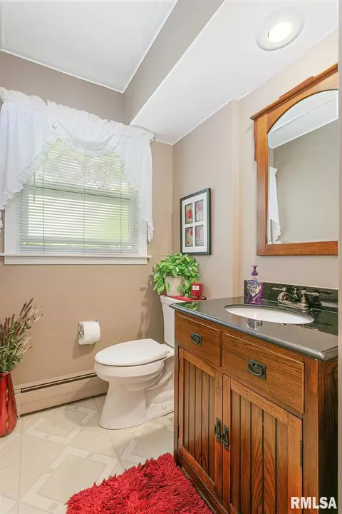 1107 33rd Ave, Moline, IL 61265 photo 12