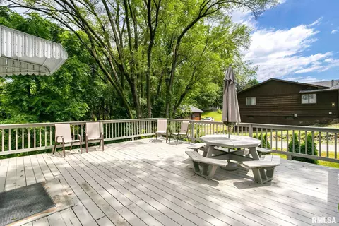 1107 33rd Ave, Moline, IL 61265 photo 3