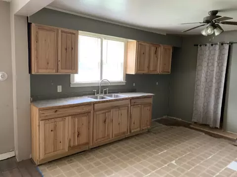 217 Wiley Ave, Kewanee, IL 61443 photo 9