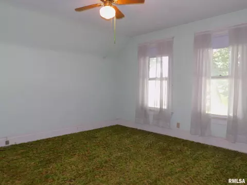 1422 11th St, Moline, IL 61265 photo 24