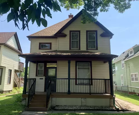 1422 11th St, Moline, IL 61265 photo 1