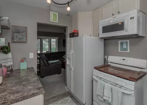 2306 47th St, Moline, IL 61265 photo 7