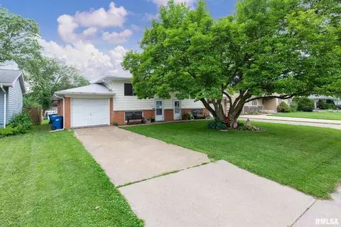 1406-1408 11th St, Silvis, IL 61282 photo 3