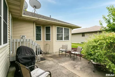 917 17th Ave, Silvis, IL 61282 photo 22