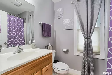 917 17th Ave, Silvis, IL 61282 photo 16