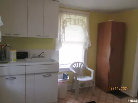 325 3rd Avenue A, Hampton, IL 61256 photo 4