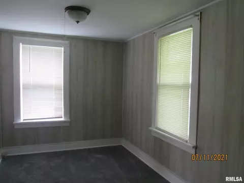 325 3rd Avenue A, Hampton, IL 61256 photo 9