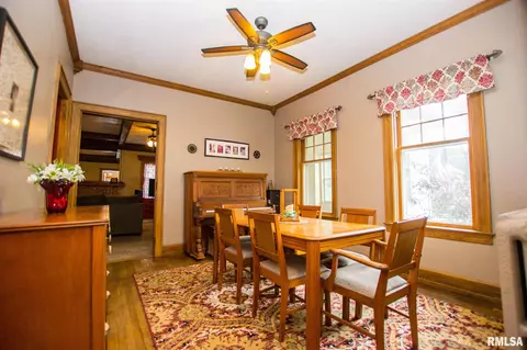 635 W Lincolnway Rd, Morrison, IL 61270 photo 3