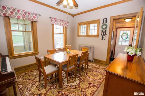 635 W Lincolnway Rd, Morrison, IL 61270 photo 4