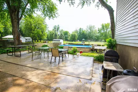 635 W Lincolnway Rd, Morrison, IL 61270 photo 37