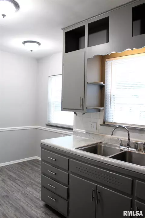 1727 13th Ave, Moline, IL 61265 photo 9