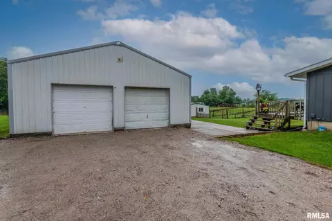 999 230th St, Aledo, IL 61231 photo 5