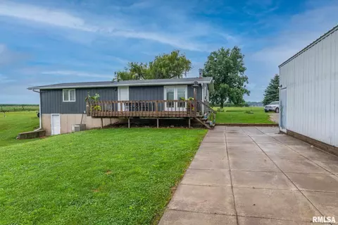 999 230th St, Aledo, IL 61231 photo 3