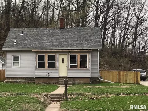 517 4th St, Moline, IL 61265 photo 14