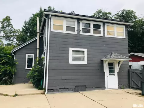 204 S Grape St, Morrison, IL 61270 photo 12