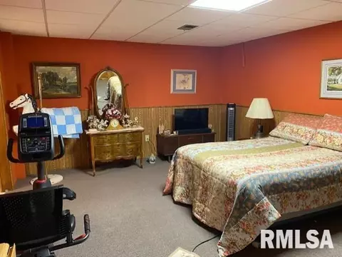 2425 2nd St, Moline, IL 61265 photo 24