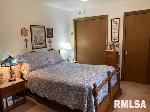 2425 2nd St, Moline, IL 61265 photo 18