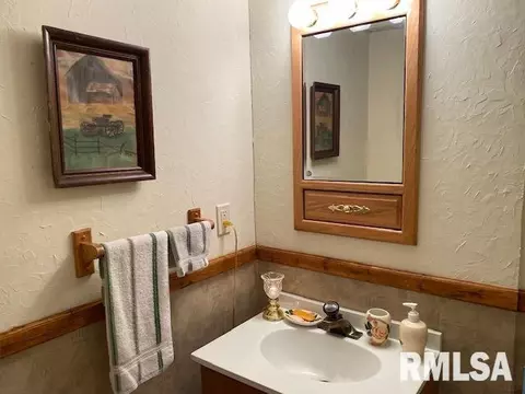 2425 2nd St, Moline, IL 61265 photo 29