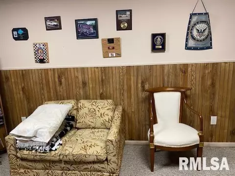 2425 2nd St, Moline, IL 61265 photo 34