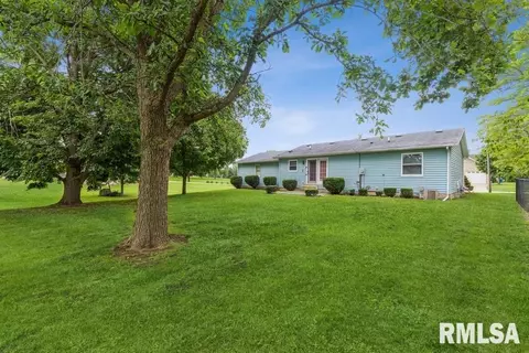 116 E 7th St, Dewitt, IA 52742 photo 5