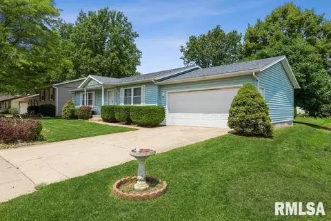 116 E 7th St, Dewitt, IA 52742 photo 3