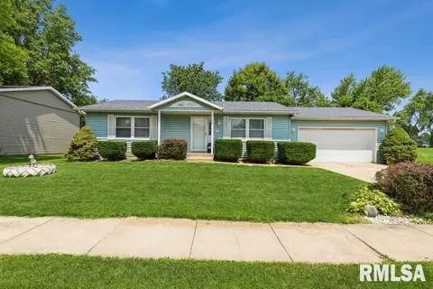 116 E 7th St, Dewitt, IA 52742 photo 1