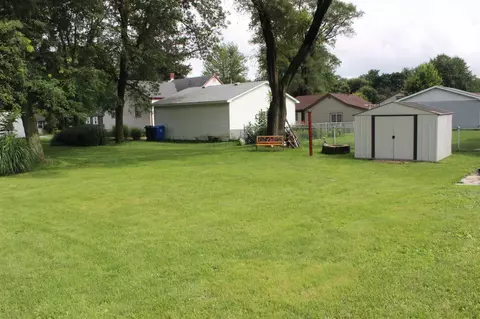 304 32nd Ave, Moline, IL 61265 photo 10